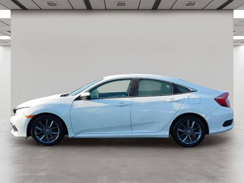Used 2019 Honda Civic EX image 3