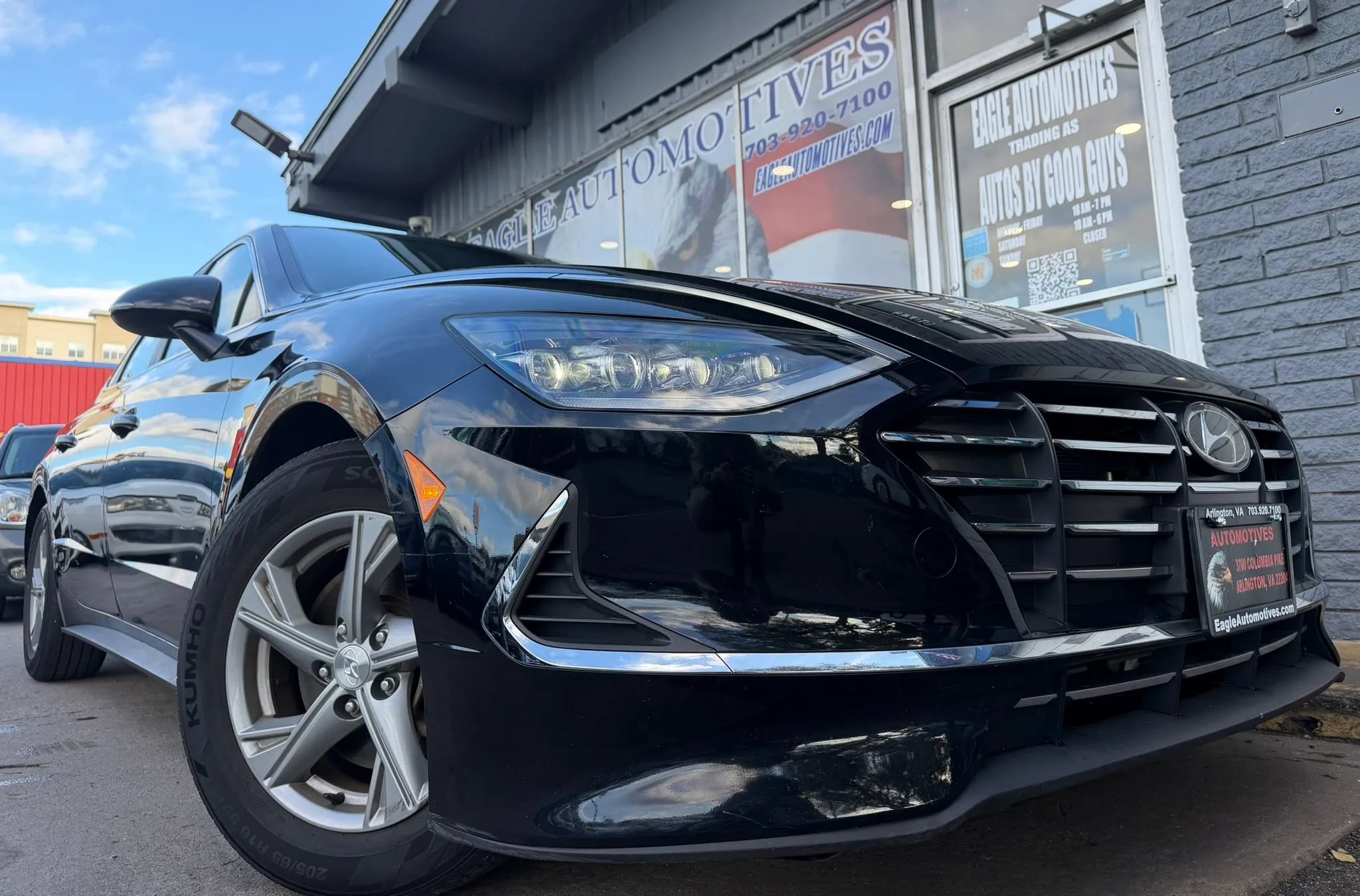 Used 2023 Hyundai Sonata SE w/ Preferred Accessory Package FWD image 1
