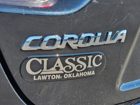 Used 2023 Toyota Corolla LE image 11