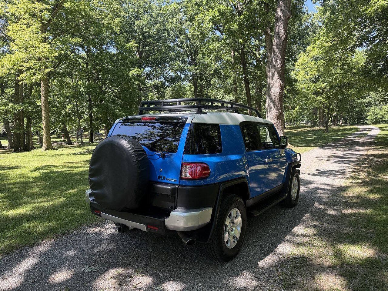 Used 2007 Toyota FJ Cruiser 4WD image 7
