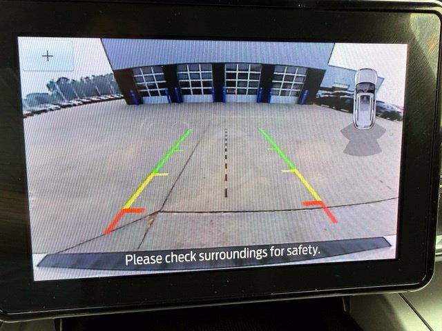 Used 2022 Ford Explorer XLT w/ Equipment Group 202A AWD/4WD image 41