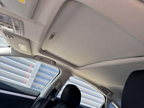 Used 2018 Honda Civic EX image 7