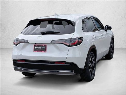 New 2026 Honda HR-V Sport image 2