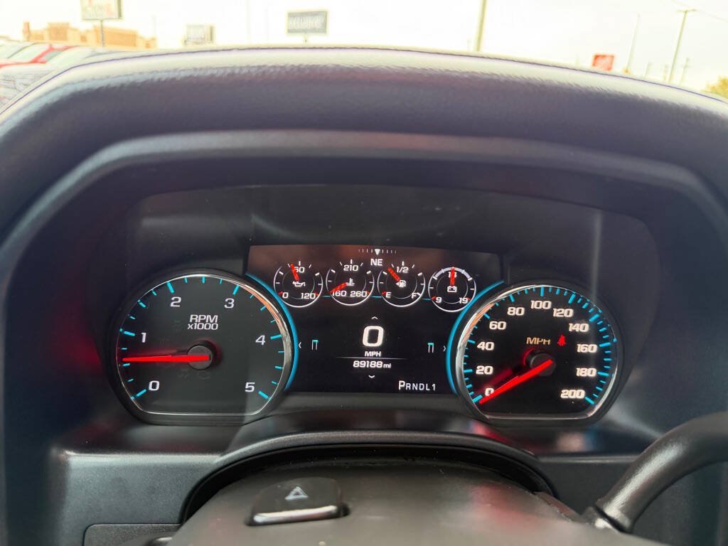 Used 2018 GMC Sierra 3500 Denali AWD/4WD image 23