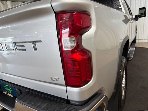 Certified 2022 Chevrolet Silverado 3500 LT w/ Convenience Package AWD/4WD image 16