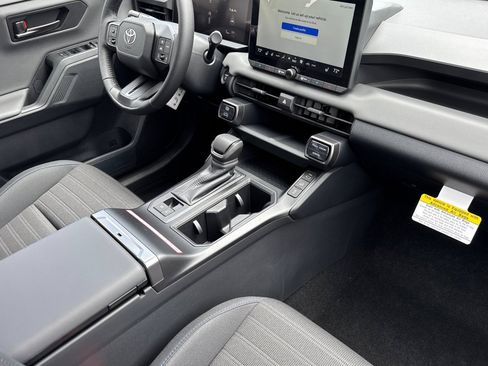 New 2026 Toyota RAV4 SE AWD/4WD image 19