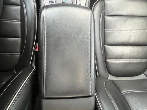 Used 2022 GMC Acadia Denali w/ Denali Ultimate Package image 33