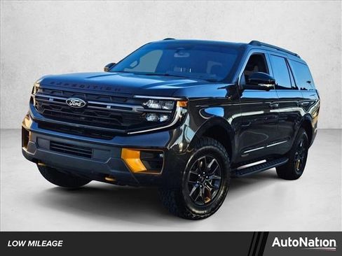 Certified 2025 Ford Expedition Tremor image 1