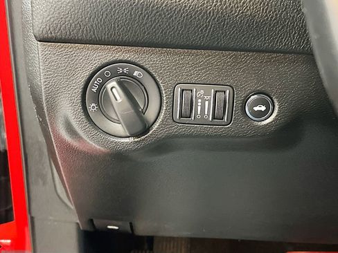 Used 2023 Dodge Challenger GT AWD/4WD image 10