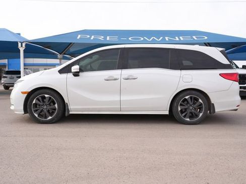 Used 2022 Honda Odyssey Elite image 5