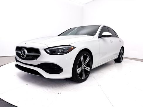 Used 2024 Mercedes-Benz C 300 Sedan image 16