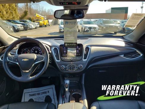 Used 2021 Chevrolet Malibu Premier image 10