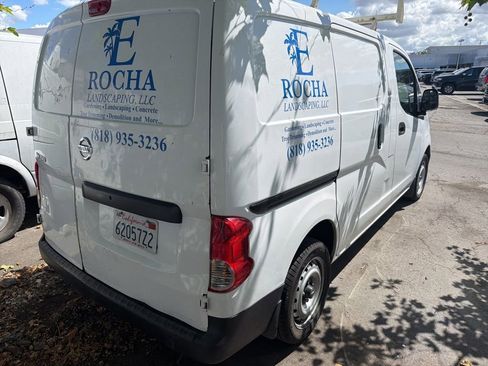 Used 2020 Nissan NV200 S image 4