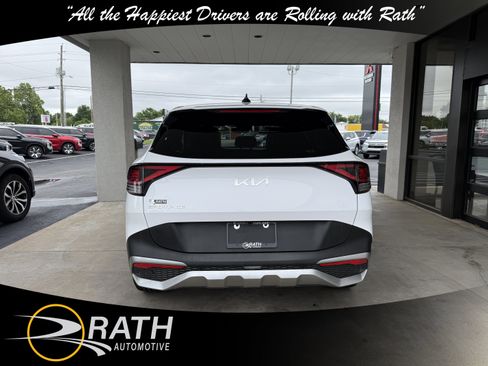 Used 2023 Kia Sportage EX FWD image 8
