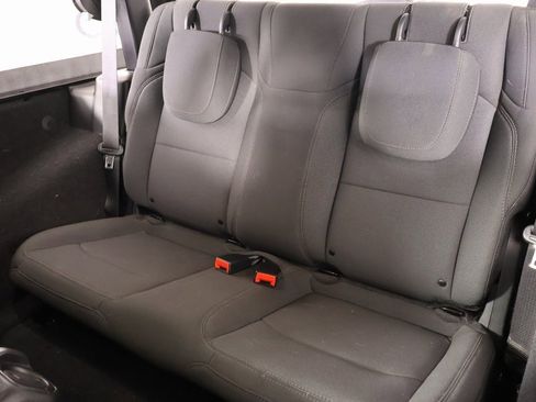 Used 2023 Jeep Wrangler Sport image 11