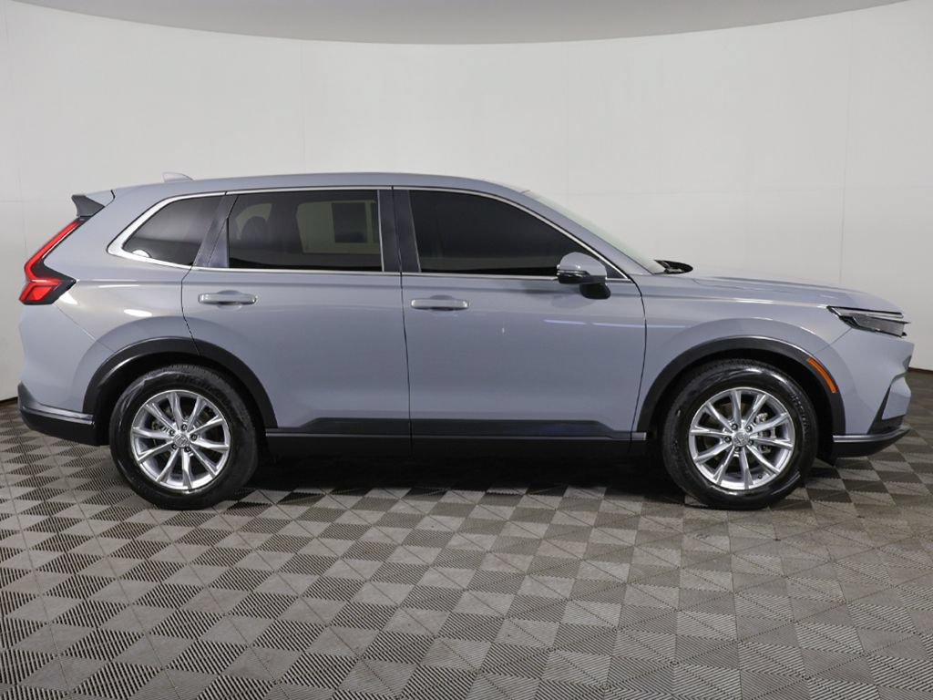 Used 2025 Honda CR-V EX image 18