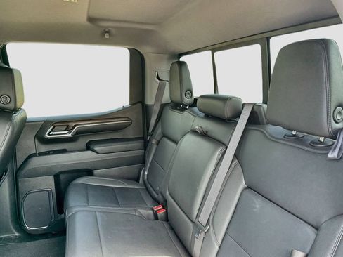 Used 2024 GMC Sierra 1500 SLT AWD/4WD image 24