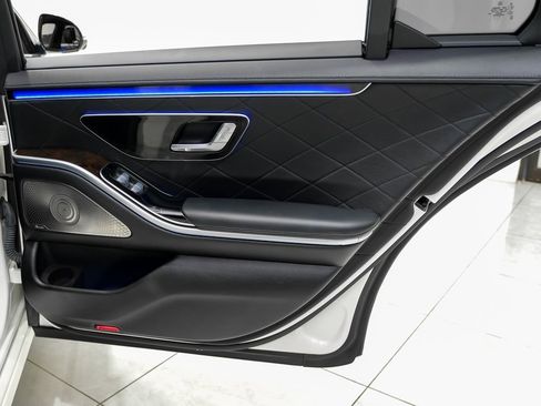 Used 2022 Mercedes-Benz S 580 4MATIC Sedan image 43