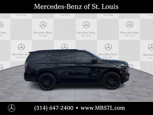 Used 2024 Chevrolet Tahoe RST w/ Luxury Package image 2