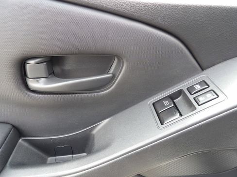 Used 2022 Nissan Frontier S image 15