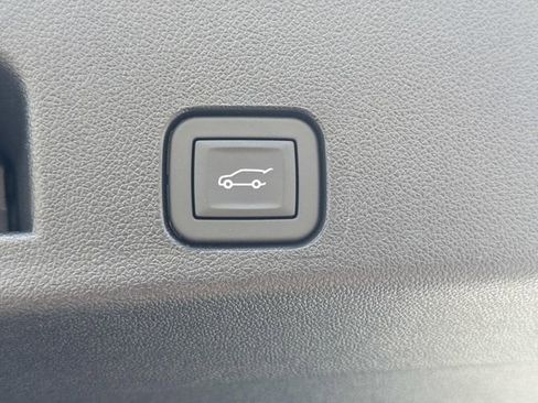 New 2026 Buick Enclave Avenir w/ Super Cruise Package image 14