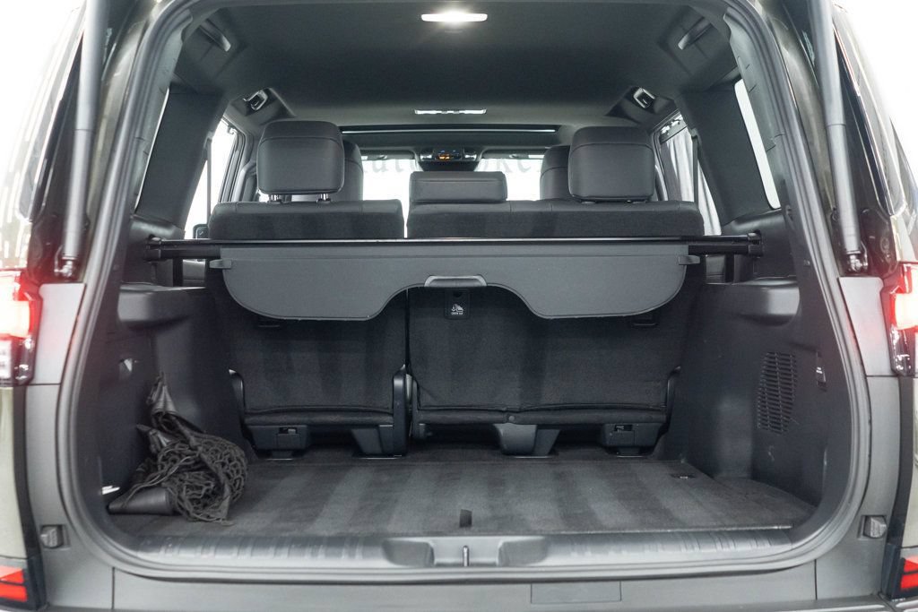 Used 2024 Lexus GX 550 AWD/4WD image 34