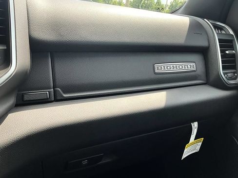 New 2026 RAM 1500 Big Horn w/ Night Edition AWD/4WD image 33