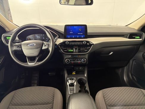Used 2020 Ford Escape SE image 26