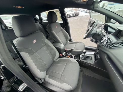 Used 2015 Ford Fiesta ST image 27