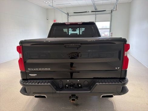 Used 2022 Chevrolet Silverado 1500 LT Trail Boss w/ Convenience Package II image 5