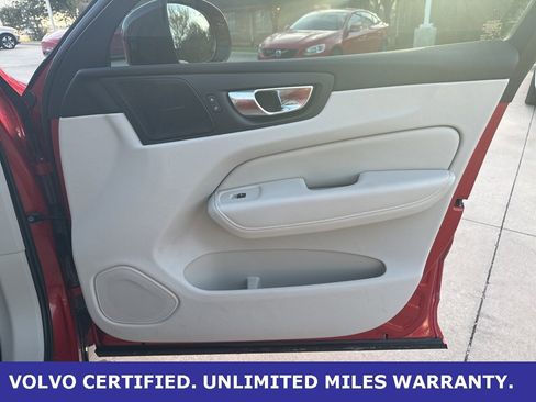 Certified 2023 Volvo XC60 B5 Plus w/ Climate Package image 10
