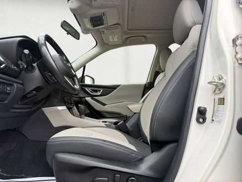 Used 2021 Subaru Forester Premium AWD/4WD image 10