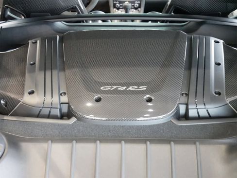 Used 2023 Porsche 718 Cayman GT4 RS image 17