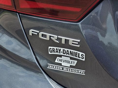 Used 2024 Kia Forte LXS FWD image 35