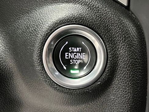 Used 2022 Chevrolet Silverado 1500 RST image 26