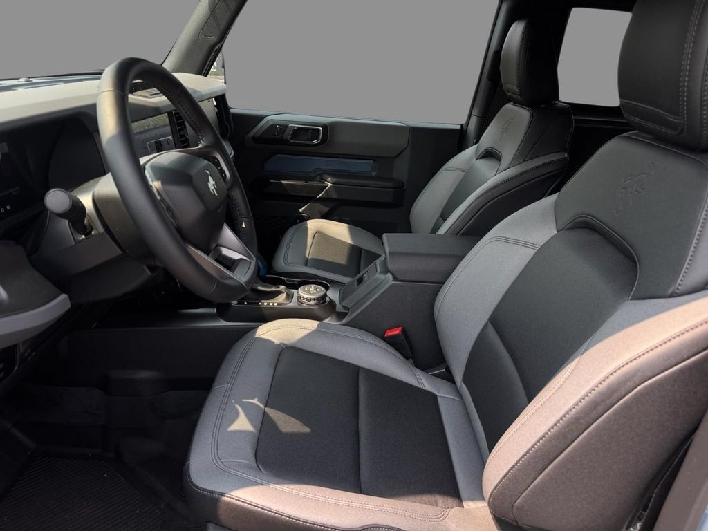New 2024 Ford Bronco Black Diamond w/ Sasquatch Package AWD/4WD image 12