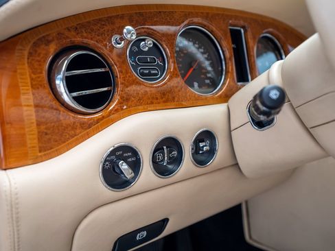 Used 2002 Rolls-Royce Park Ward RWD image 19