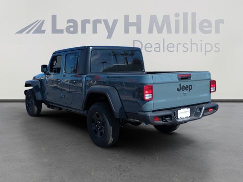 New 2026 Jeep Gladiator Sport AWD/4WD image 3