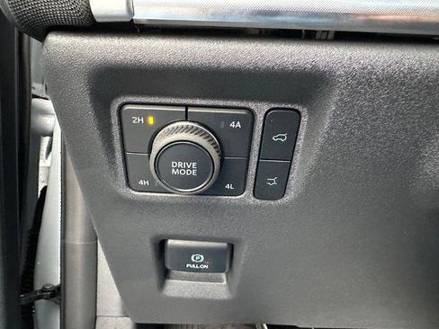 New 2025 Ford Expedition Platinum w/ Stealth Performance Package image 15