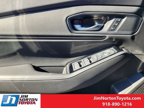 Used 2025 Honda Accord Touring image 24