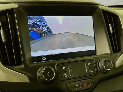 Used 2023 GMC Terrain SLT image 27