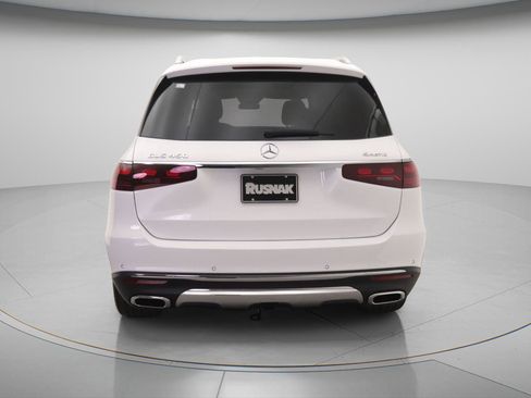 New 2026 Mercedes-Benz GLS 450 4MATIC image 3