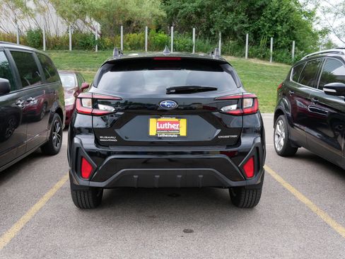 Used 2024 Subaru Crosstrek 2.0i Premium AWD/4WD image 4