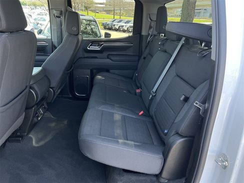 Used 2025 GMC Sierra 1500 Elevation image 29