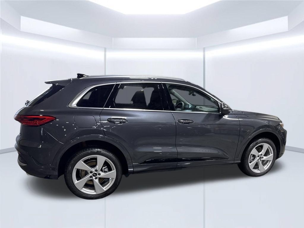 New 2026 Audi Q5 Premium AWD/4WD image 6