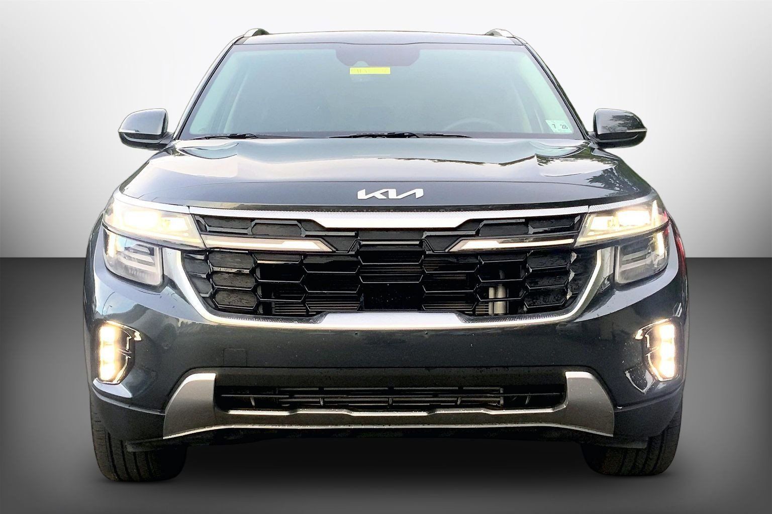 Used 2024 Kia Seltos SX AWD/4WD image 5
