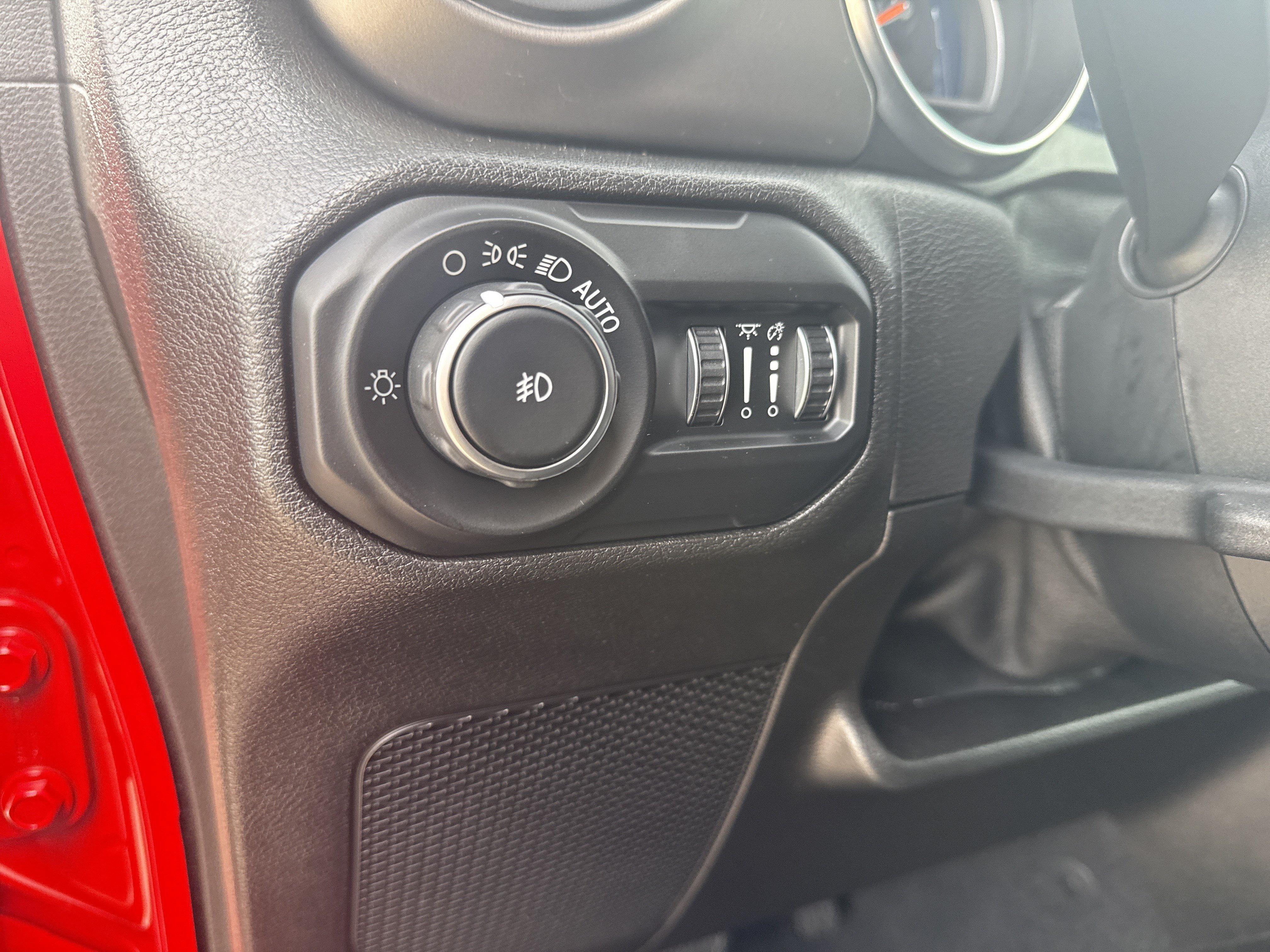 Used 2019 Jeep Wrangler Unlimited Sport S AWD/4WD image 30