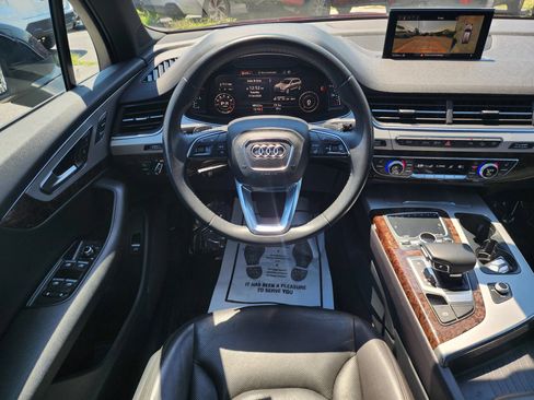 Used 2019 Audi Q7 2.0T Premium Plus w/ Premium Plus Package AWD/4WD image 10