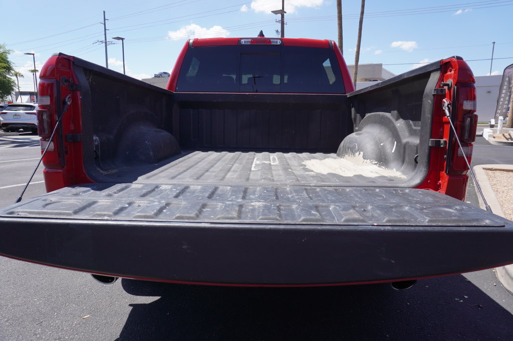 Used 2023 RAM 1500 Laramie AWD/4WD image 8