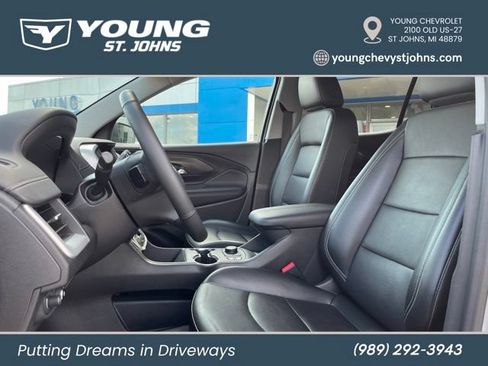 Used 2023 GMC Terrain SLT AWD/4WD image 7